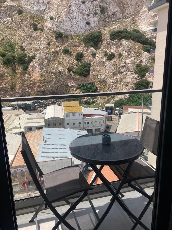 Cp Luxury Studio Gibraltar Buitenkant foto