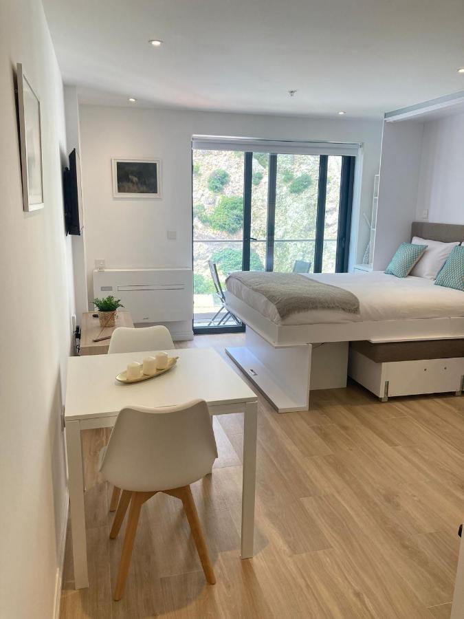 Cp Luxury Studio Gibraltar Buitenkant foto