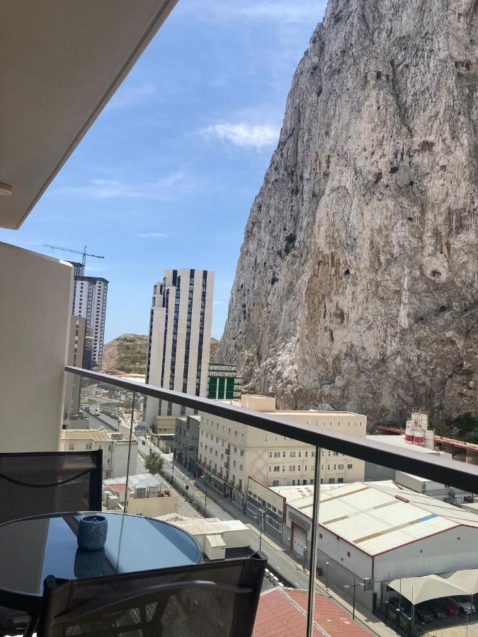 Cp Luxury Studio Gibraltar Buitenkant foto
