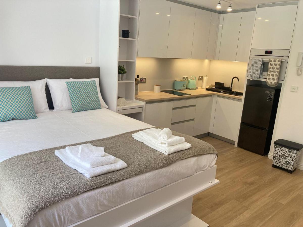 Cp Luxury Studio Gibraltar Buitenkant foto